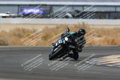 media/Apr-15-2022-Apex Assassins (Fri) [[9fb2e50610]]/Trackday Level 2/Session 4/Turn 4/